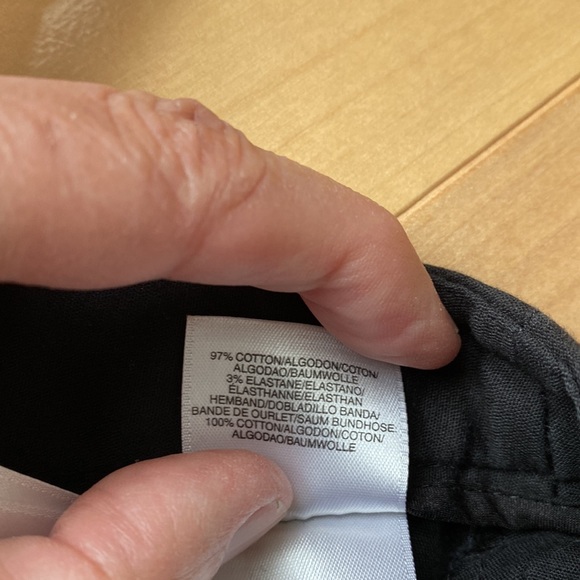 Black skirt - Picture 5 of 5